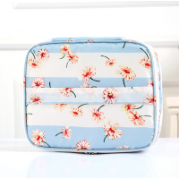 Косметичка "Cool idea" с отделениями и карманами 