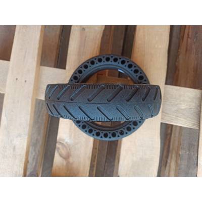 Бескамерная шина для самоката 8.5' Black Антипрокольная шина