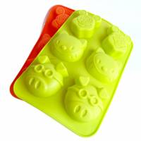 Силіконові формочки для тістечок, кексів, мафінів, капкейків, тортів, 26х17 см. свинка міккі кот