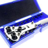 Універсальний ключ для відкривання задніх кришок годин в кейсі