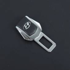 Заглушка ремня безопасности Hyundai на кнопке Заглушка ремня безопасности Hyundai на кнопке