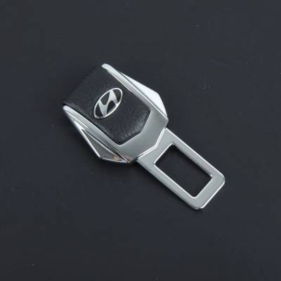 Заглушка ремня безопасности Hyundai на кнопке