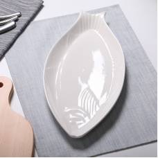 Керамическая креативная тарелка для морепродуктов в форме рыбы